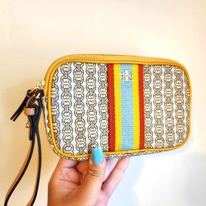 Tory Burch Gemini Link Wristlet